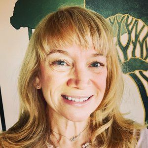 Meet your Posher, Rebecca